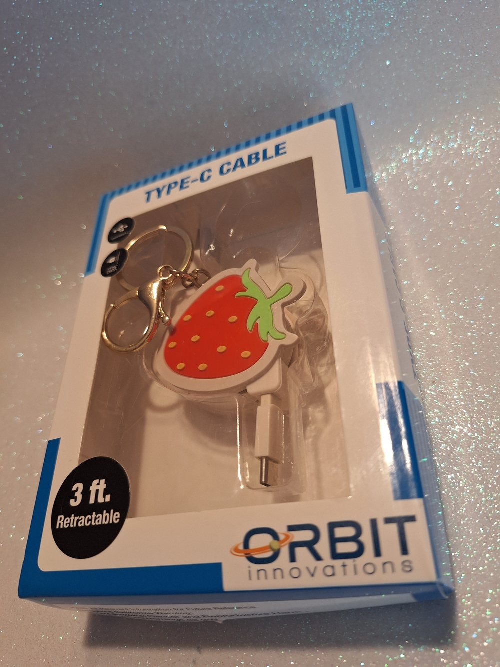Strawberry Retractable Type-C Cable  White/Red NEW